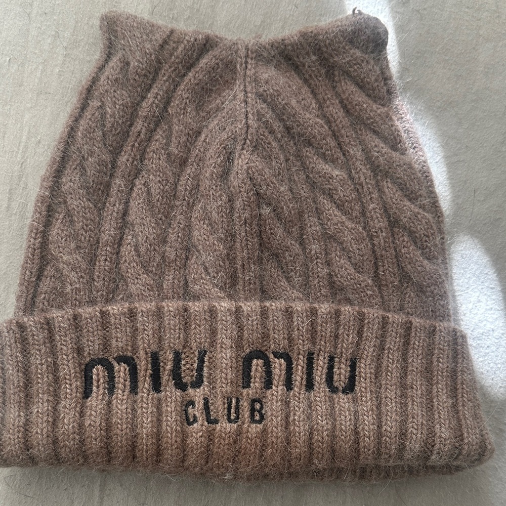Miu Miu Brown Cable Knit Beanie with Logo Cuff